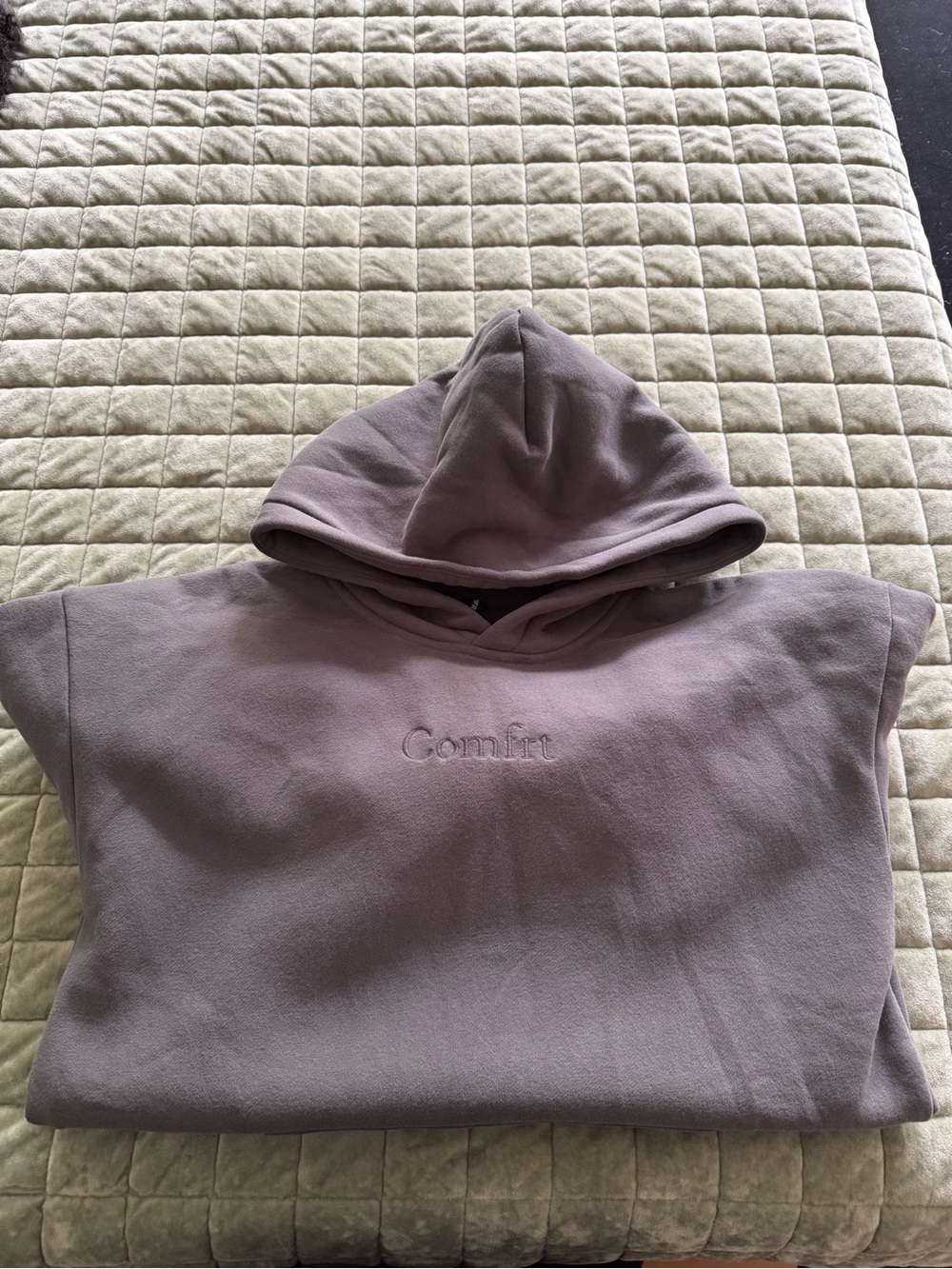 COMFRT Pullover Hoodie and sweat pant set